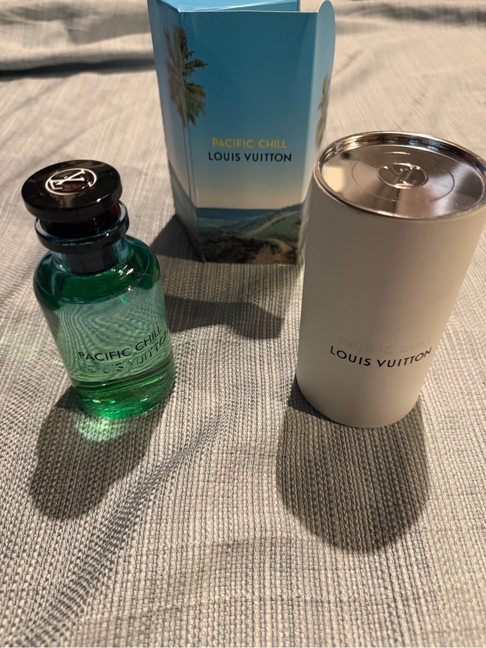 Louis Vuitton Pacific Chill Eau de Parfum — Green and Black Accents
